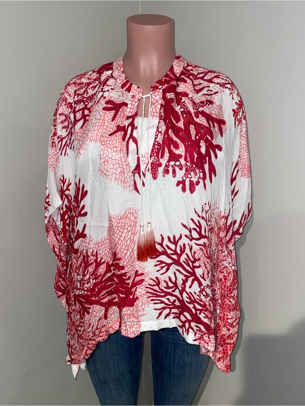 Chico’s Coral Reef Motif Poncho. (SMALL/MEDIUM) NWT
